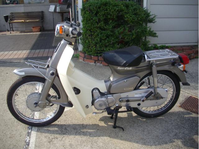 ホンダ スーパーカブ９０カスタム ｈａ０２ シルバー 和歌山県 中古車検索 中古バイク グッドカードットコム