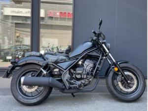 z_@u250 E-Clutch 2025NŐVf ABS LED }bgKpE_[ubN